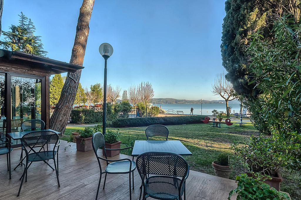 Hotel Kursaal Passignano sul Trasimeno Zewnętrze zdjęcie