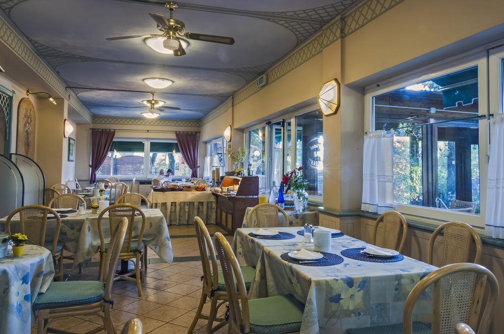 Hotel Kursaal Passignano sul Trasimeno Zewnętrze zdjęcie
