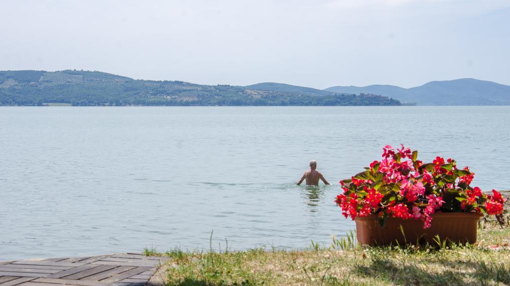 Hotel Kursaal Passignano sul Trasimeno Zewnętrze zdjęcie
