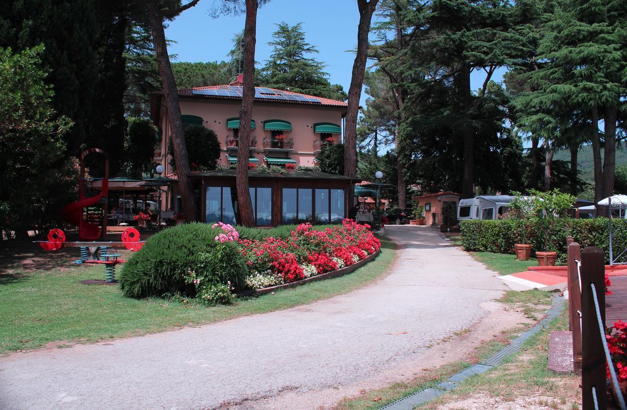 Hotel Kursaal Passignano sul Trasimeno Zewnętrze zdjęcie
