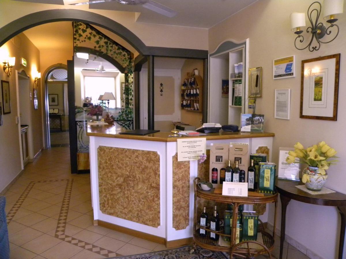 Hotel Kursaal Passignano sul Trasimeno Zewnętrze zdjęcie